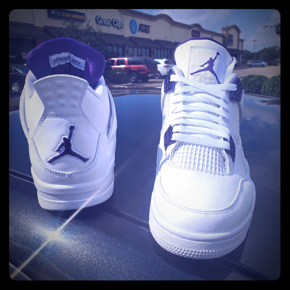 2pair brand new Jordan's